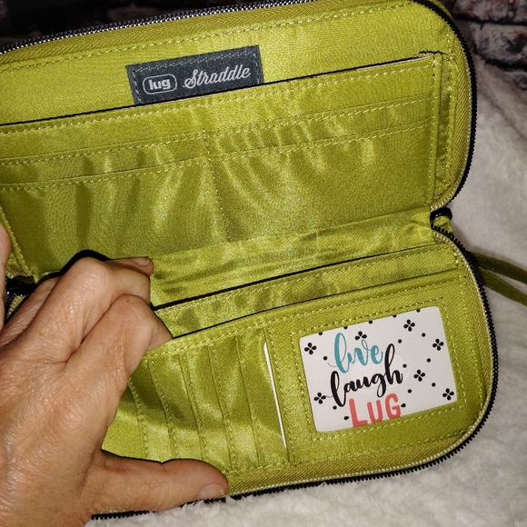 Lug Straddle Zip Around Wallet with Wristlet~ Grass Green OBO - Picture 7 of 10